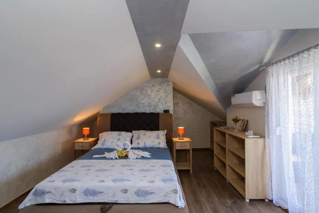 Apartment In Okrug Gornji With Sea View, Balcony, Air Conditioning, Wifi 5134-2 Trogir 0*,  Croatia