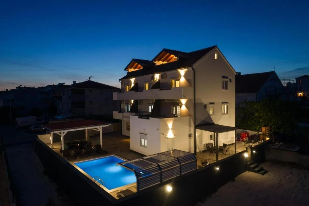 Apartment In Okrug Gornji With Sea View, Balcony, Air Conditioning, Wifi 5134-2 Trogir