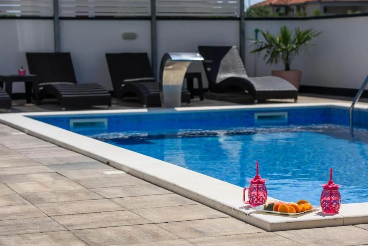 Apartment In Okrug Gornji With Sea View, Balcony, Air Conditioning, Wifi 5134-2 Trogir