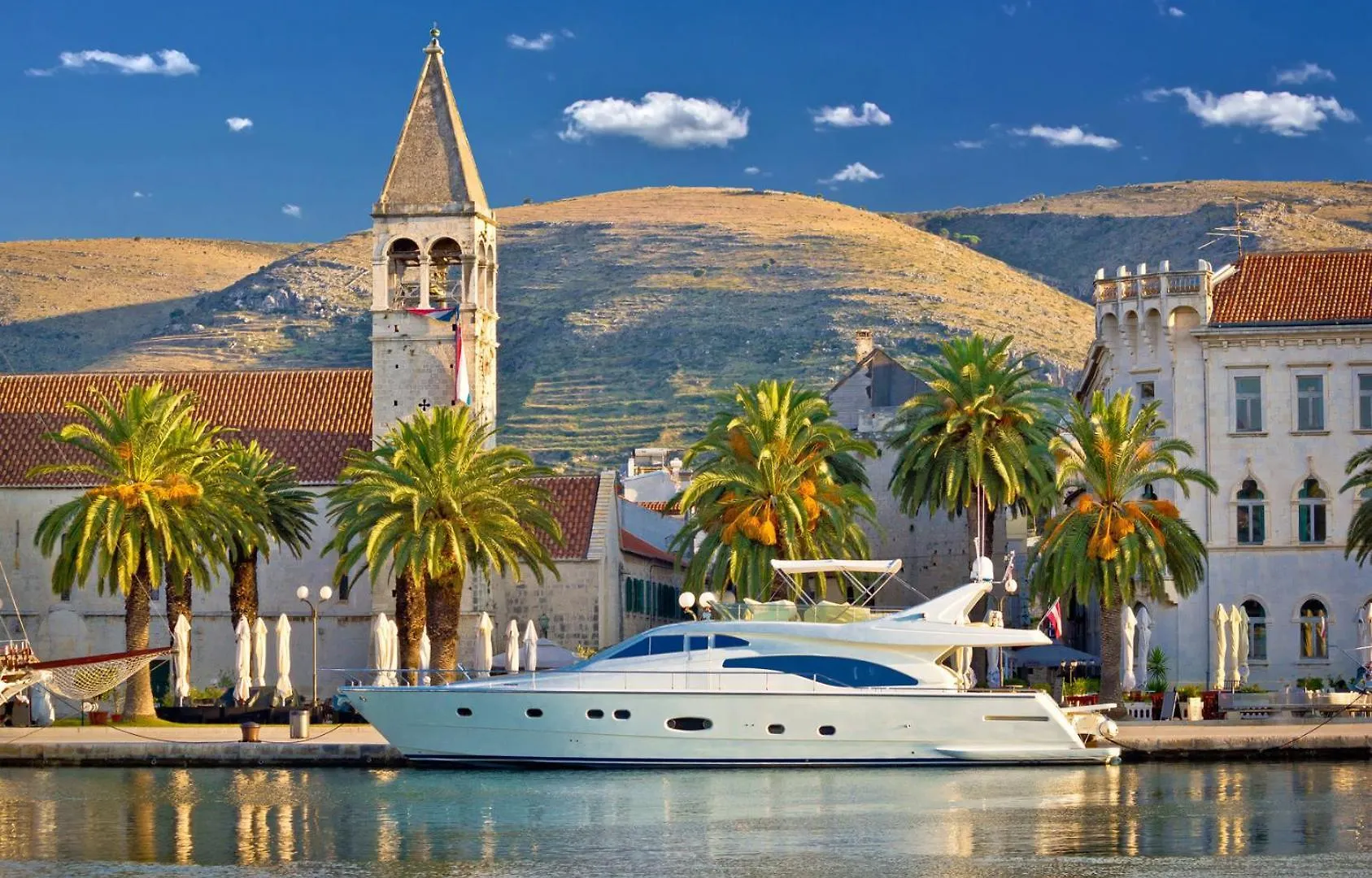 Apartment In Okrug Gornji With Sea View, Balcony, Air Conditioning, Wifi 5134-2 Trogir 0*,  Croatia